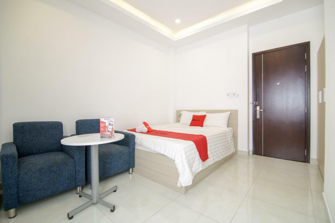 Reddoorz Near Quan Khu 7 Stadium 호치민 외부 사진